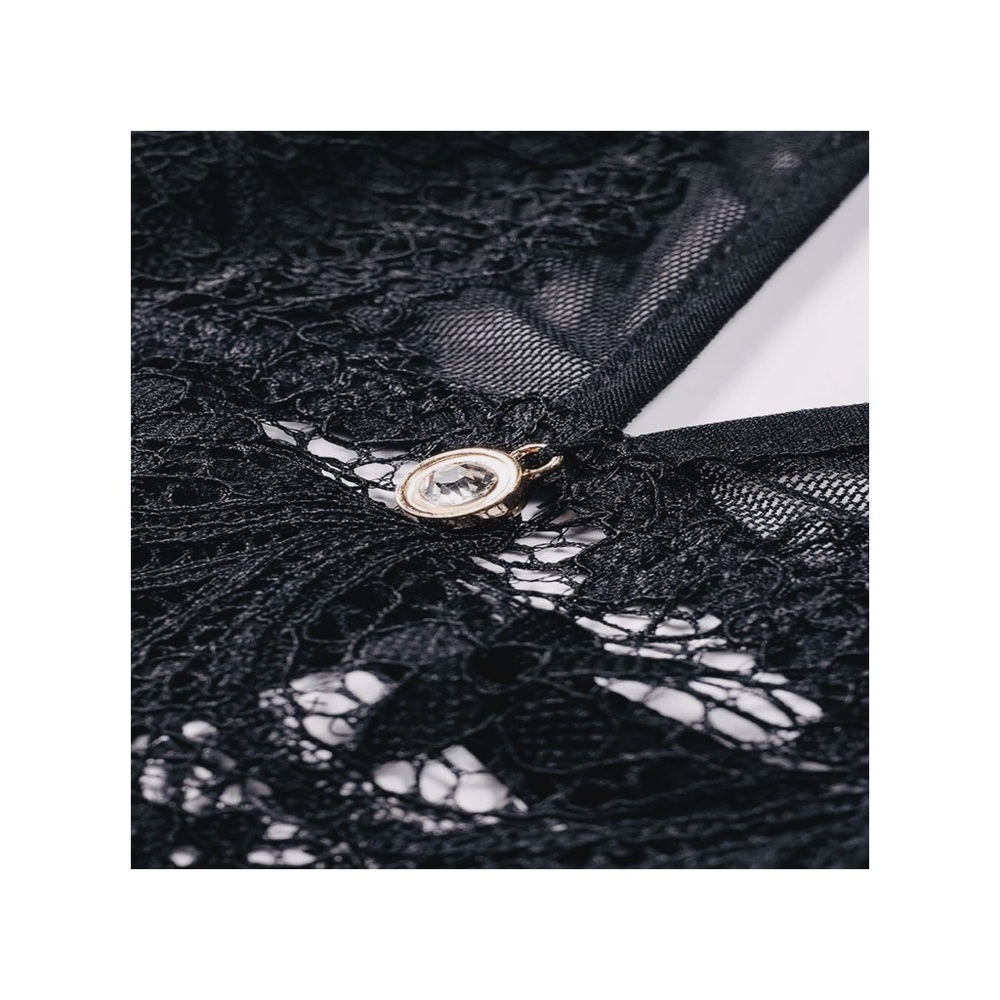 Lingerie Set - Picture 2 of 10
